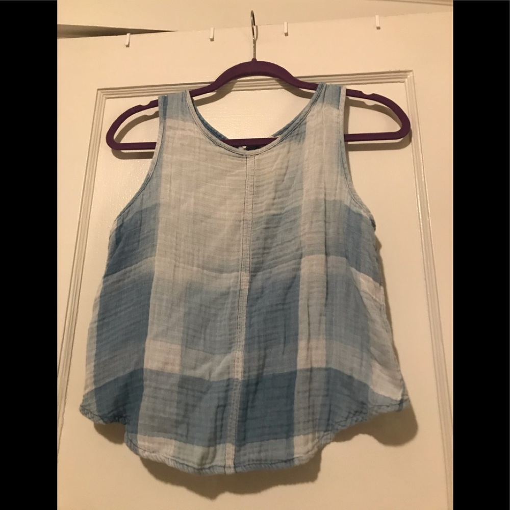 Cloth & Stone buttons up the back cotton tank